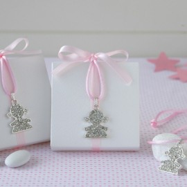 Boîte Blanche Ruban Rose avec Pendentif à Paillettes et 5 Dragées