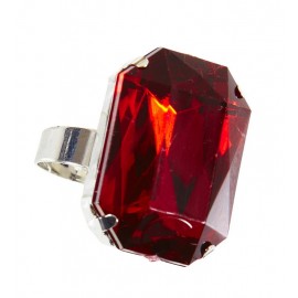 Bague avec Gemme Rouge