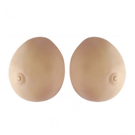 Seins de drag queen