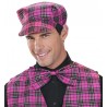 Chapeau en tartan et nœud papillon en tartan
